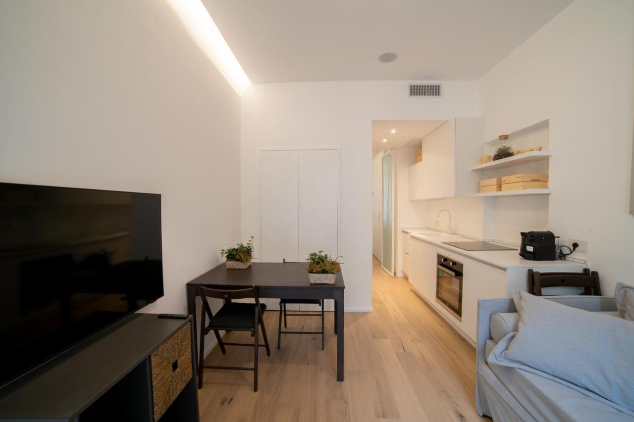 Navigli-Centro-Universita, Amazing New Apartment 米兰 外观 照片