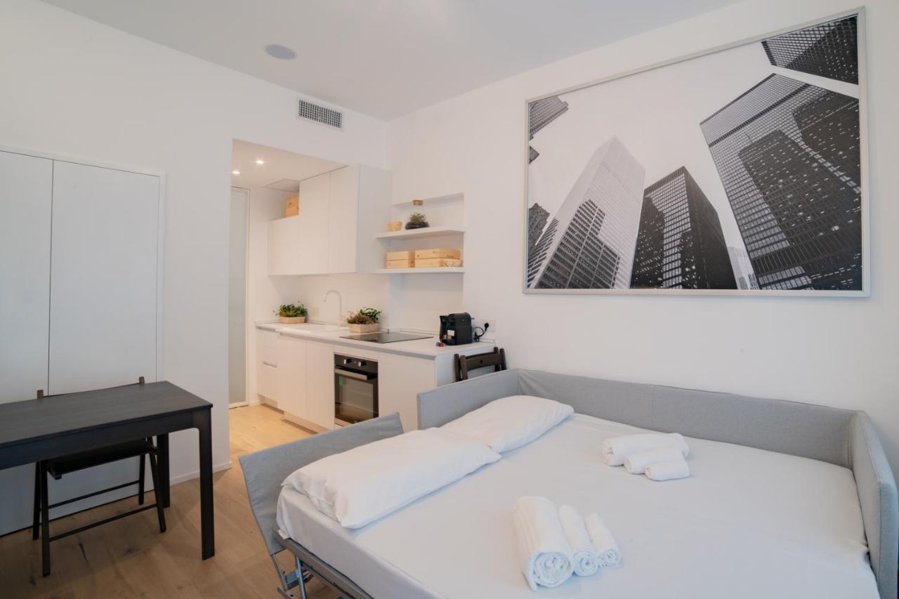 Navigli-Centro-Universita, Amazing New Apartment 米兰 外观 照片