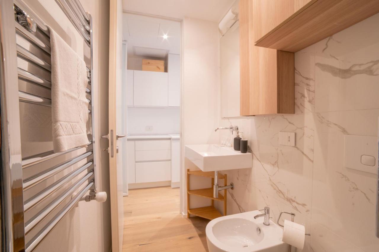 Navigli-Centro-Universita, Amazing New Apartment 米兰 外观 照片