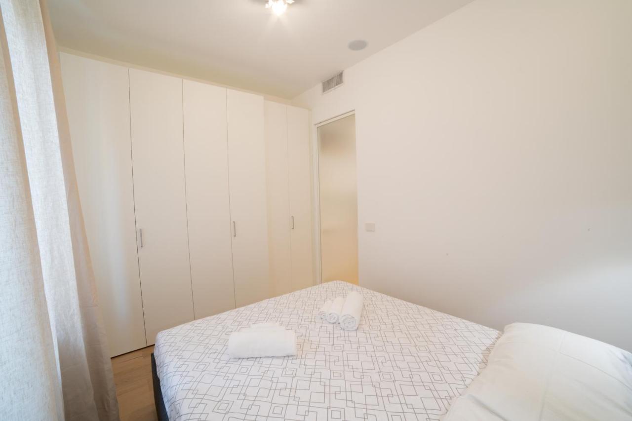 Navigli-Centro-Universita, Amazing New Apartment 米兰 外观 照片